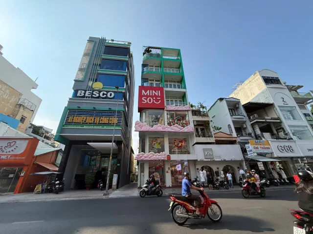 CHO THUÊ SÀN TRỐNG 110M2 - MẶT TIỀN NGUYỄN TRÃI Q.5 - GIÁ CỰC TỐT