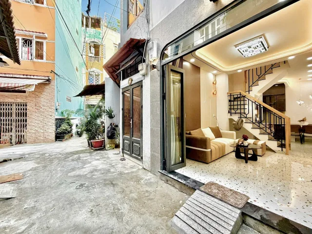 L2103 ⭐️ nhà Hoàng Hoa Thám Phú Nhuận, SHR, 4 tầng, 3.3x8m, 7.x tỷ