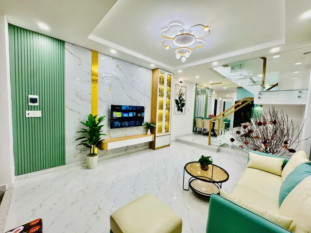 O2110 💖nhà Thích Quảng Đức Phú Nhuận, SHR, Nở hậu, HXH, 2 tầng, 4x13m, 9.x tỷ