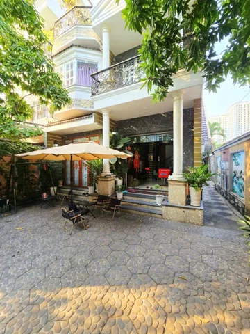 Biệt Thự Vườn 309m²,Gần Bệnh Viện Lê Văn Thịnh, Quận 2