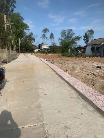 Chủ kẹt tiền đi du lịch nên cần bán lô đất Vinh An, Đường ô tô tránh nhau  giá 299 triệu.