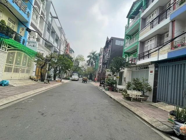 BÁN CHDV-1 TRỆT-3 LẦU-10 PHÒNG- ĐƯỜNG PHAN ANH-TÂN PHÚ-DÒNG TIỀN ỔN ĐỊNH