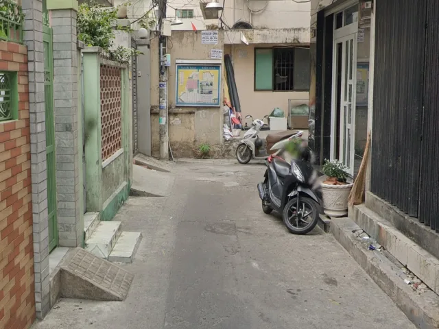 T2125 🔥 nhà Bùi Viện Quận 1, SHR, 2 tầng, 3.5x9m, 4.x tỷ