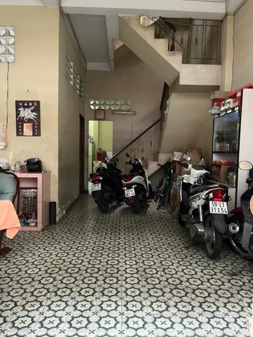 Bán nhà riêng  TT Quận 10, hẻm thẳng trục 30m ra MT khu Ẩm thực, Ngang lớn 8m chỉ 16.99T