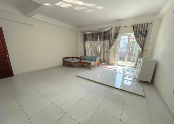 MẶT TIỀ.N NỘ.I BỘ KHU LÊ VĂN QUỚ.I - NGÃ TƯ 4 XÃ - KINH DOAN.H - 6PN - ( 6X19M )