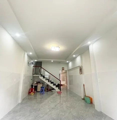 Bán nhà đường Hoàng Văn Thụ, Tân Sơn Nhất, 4.2x13m, 53m2, Hơn 7 tỷ TL