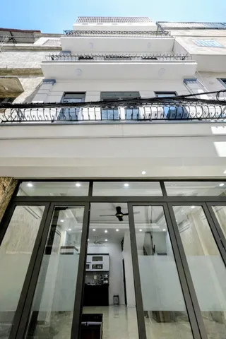 Nhà đẹp phân lô ô tô Khương Trung, ô tô vào nhà, dân xây mới, 52m x 5 tầng, giá tầm 14 tỷ