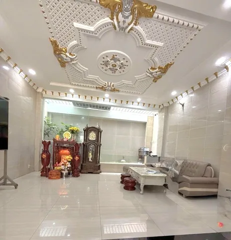 BÁN NHÀ ĐẸP SÁT TỈN.H LỘ 10 - KHU TÊN LỬ.A - 4PN - HẺM XE HƠI