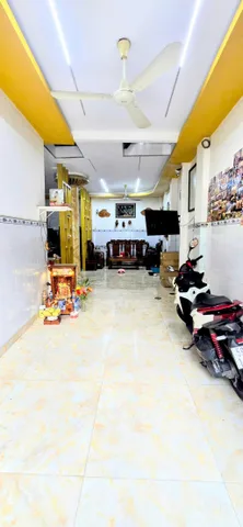 Nhà bán Tân Phú khu Khuông Việt, xe hơi tới nhà, diện tích 82m², kết cấu 3 tầng chắc chắn, khu dân cư yên tĩnh, tiện ích đầy đủ, giá 6.99 tỷ.