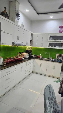 BÁN NHÀ HXH TÂN BÌNH - 4 TẦNG - ĐƯỜNG 6M 1 TRỤC - KHU VIP CAO TẦNG - SỔ VUÔNG A4 - HOÀN CÔNG ĐỦ - TẶNG NỘI THẤT