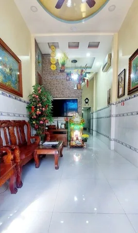 BÁN NHÀ ĐẸP SÁT HUƠ.G LỘ 2 - NGÃ TƯ 4 XÃ - HẺM XE HƠI ( 4X24M )