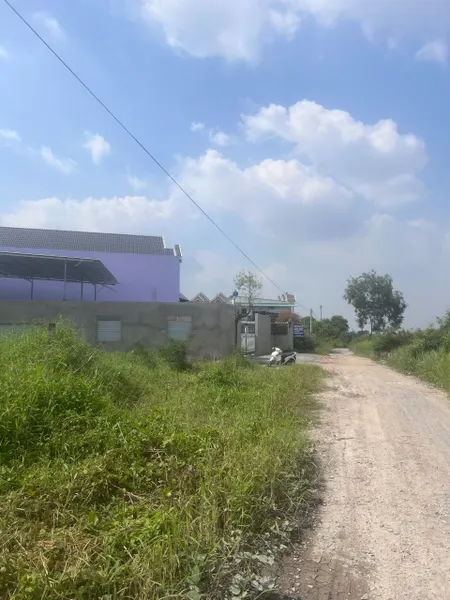 BÁN GẤP ĐẤT THỔ CƯ 2MẶT TIỀN 223m2, giá 2,899tỉ Giáp Bình Chánh – Xã Phước Lý, huyện Cần Giuộc, tỉnh Long An (cũ) - phường Phước Lý, tỉnh Tây Ninh(mới)