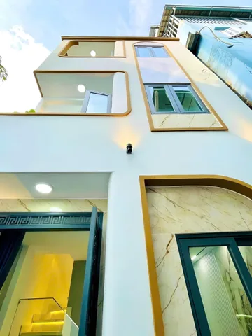 Nhà 3 tầng mới, hiện đại, ngay ngã 6 gò vấp, 90m ra mặt tiền, full nội thất cao cấp đón tết