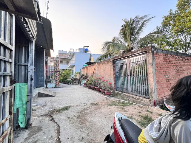 Bán đất 949m² có sẵn 125m² thổ cư ngang 5m giá 950 triệu tại Xã Đức Hòa