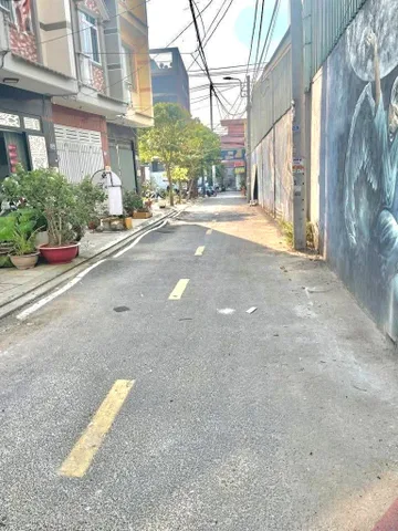 Tỉnh lộ 10_ hẻm sạch thoáng _ Dt (52m2), Shr _ nhỉnh 4 tỷ