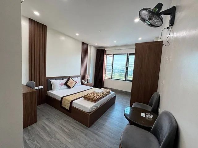 bán nhà Miêu Nha Tây Mỗ, 7 tầng thang máy, 55m 15 tỷ 800 triệu, ngõ thông, kinh doanh nhà nghỉ, view làng giáo dục quốc tế