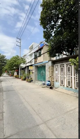 Bán đất 275.4m² có sẵn 200m² thổ cư ngang 12m giá 25 tỷ tại Đường Nguyễn Thị Tú Phường Bình Tân
