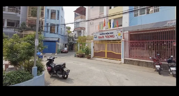 BÁN NHÀ TRUNG TÂM Q.11 – GẦN 3/2, CÓ SẴN DÒNG TIỀN - XE HƠI THÔNG – GIÁ 4 TỶ