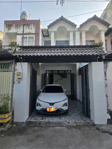 🏡 BÁN NHÀ 2 TẦNG – HẺM XE HƠI – 70M² – NGUYỄN XIỂN, SÁT VINHOMES GRAND PARK