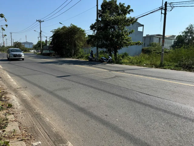 Bán đất 1015m² có sẵn 750m² thổ cư ngang 16.5m giá 35 tỷ tại Xã Xuân Thới Sơn