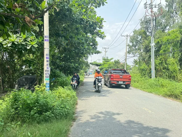 Bán đất 620m² có sẵn 250m² thổ cư ngang 12m giá 22 tỷ tại Xã Xuân Thới Sơn