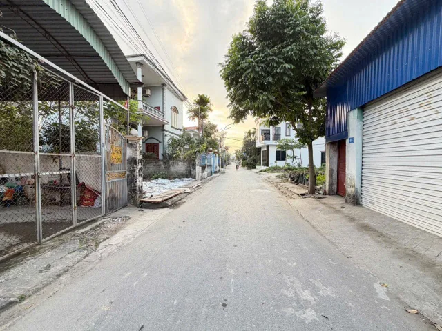 12/02/2026.Bán đất 69m² full thổ cư ngang 6m . đường rộng 4,6m. giá 2.25 tỷ tại Phường An Dương. Nam Sơn. liên hệ 0362558882