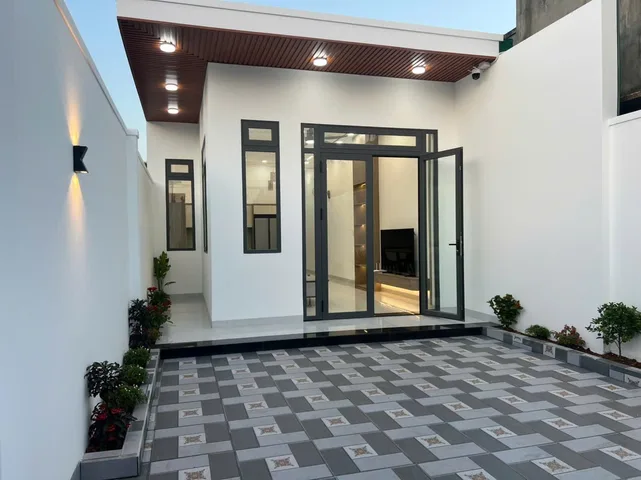Nhà đẹp phường khánh xuân gần đh Tây Nguyên diện tích 130m 5m2 giá 2ty250