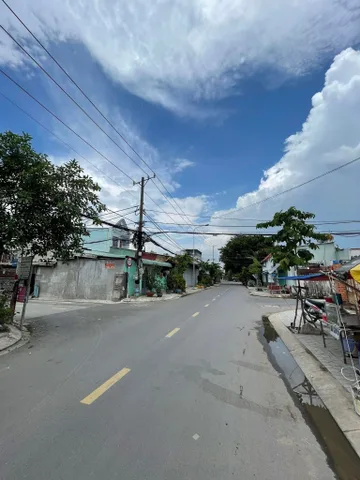 Bán nhà 201m² full thổ cư ngang 6m giá 6 tỷ tại Xã Hóc Môn Ms299