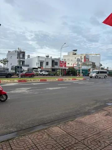 Bán đất 81m² có sẵn 65m² thổ cư ngang 3.6m giá 6 tỷ tại Phường Buôn Ma Thuột