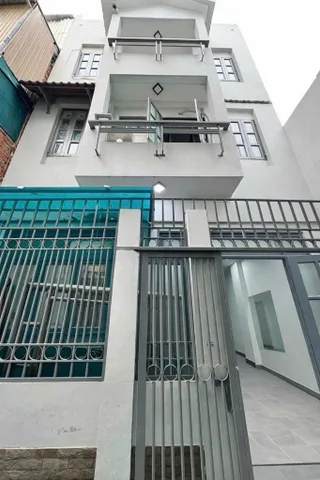 4TẦNG BTCT - 4PN - MỚI Ở NGAY - 10M RA HẺM XE TẢI - HUỲNH VĂN BÁNH