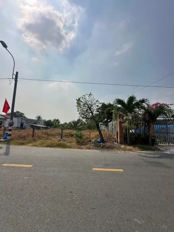 Bán đất mặt tiềnđường liên xã Long Hòa - Phước Vân , xã Phước Vân , Cần Đước dt 115m2 giá 1,25 tỷ