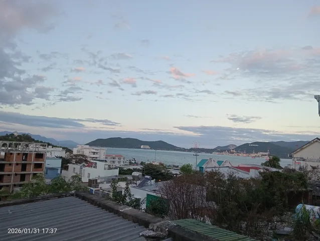 Bán nhà 106.9m² full thổ cư ngang 7m,tại Núi Cầu Đá- Phường Vĩnh Nguyên Thành phố Nha Trang.sát khu biệt thự Anh Nguyễn, View toàn cảnh vịnh nha trang, cáp treo Vinpearl.