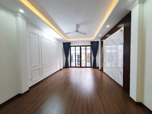 Cho thuê nhà riêng phố Kim Đồng 60 m2 x 4 tầng ô tô đỗ cửa 16 triệu/tháng