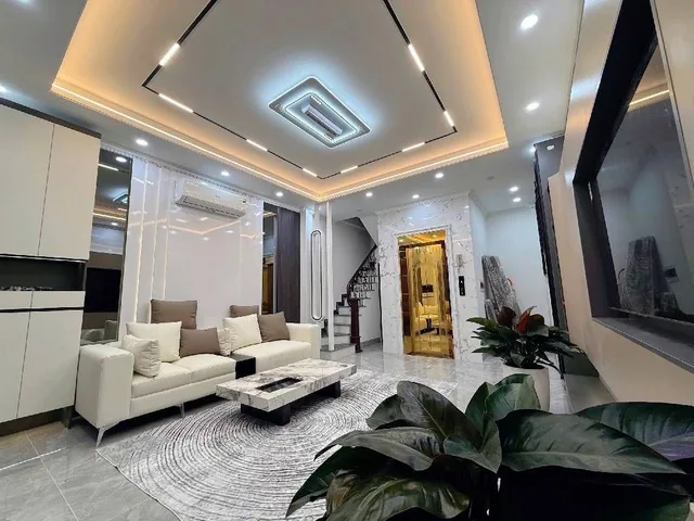 Bán nhà bạch mai 37m2 x 5 tầng x 8.999 tỷ | thang máy xịn | cách phố 20m | tiện ích ngập tràn