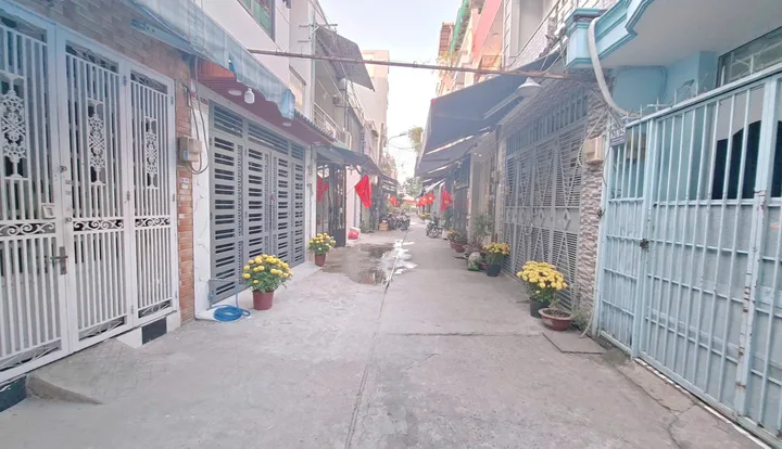 Nhà mới Bình Hưng Hòa_Dt (40m2), nhỉnh 4ty_Full nội thất