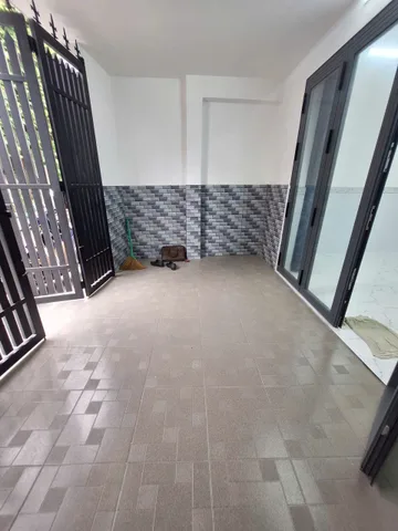 Bán nhà 61.1m² full thổ cư ngang 4.4m giá 6.9 tỷ tại Phường Bình Trưng