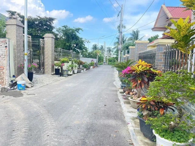 06/2026.Bán đất 85m² full thổ cư ngang 4m . đường nhựa 7m. giá 1.69 tỷ tại Xã An Quang( Quốc Tuấn). liên hệ 0362558882