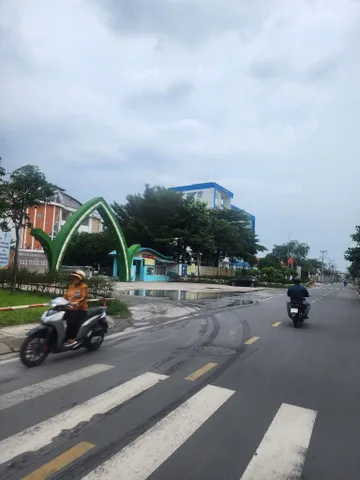 Bán nhà 443.4m² có sẵn 292m² thổ cư ngang 10m giá 20 tỷ tại Đường Đỗ Văn Dậy Xã Hóc Môn Ms377