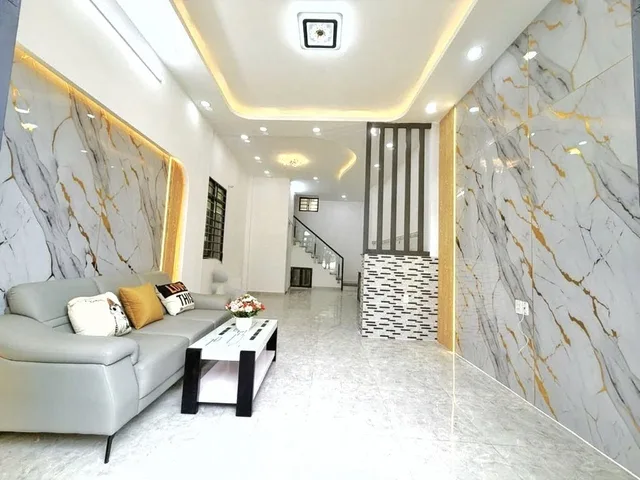 BÁN NHÀ BÌNH TÂN KẾ BÀ HOM 50M2 2 TẦNG BTCT 2PN 2WC 5.2 TỶ HẺM THÔNG