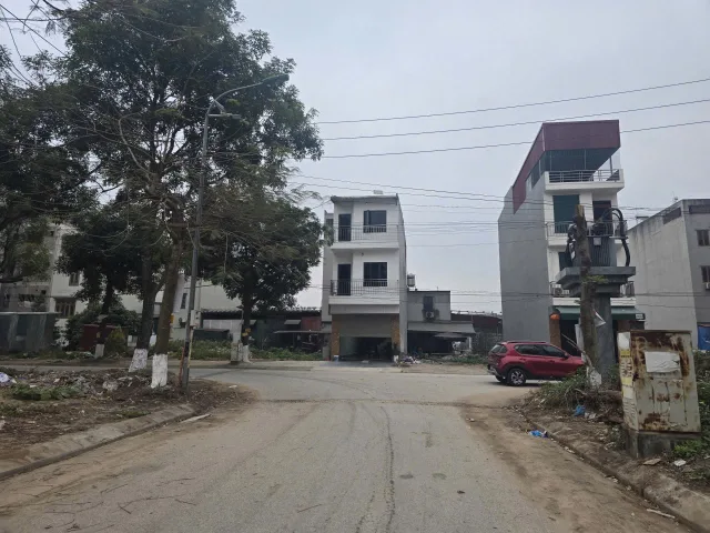 Bán 90m đất khu tái định cư khắc niệm nhìn vườn hoa. Cạnh tổ hợp chung cư dabaco và cụm công nghiệp khắc niệm. Phường hạp lĩnh tỉnh bắc ninh