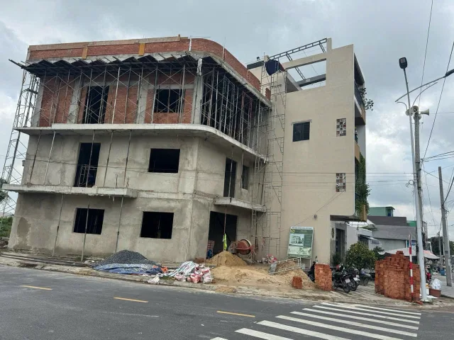 Bán đất 160.2m² có sẵn 160m² thổ cư ngang 7,28m giá 9.2 tỷ tại Đường Thủ Khoa Huân Phường Thuận An