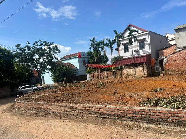 Bán đất 113m² có sẵn 75m² thổ cư ngang 7.5m giá 1.7 tỷ tại Phường Nông Trang