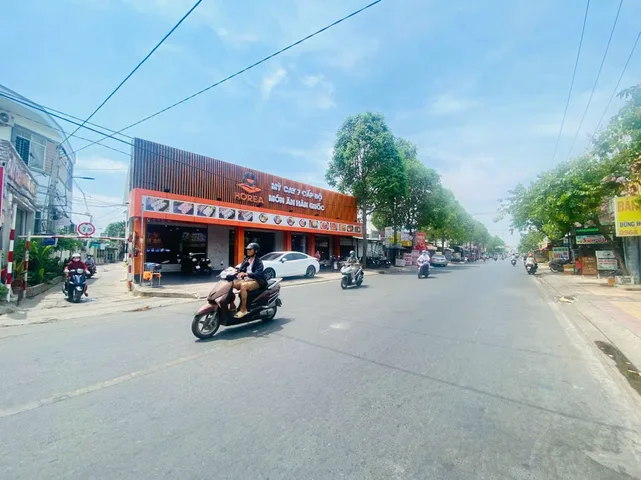 Bán nhà giá rẻ dt 132,4m2 đường quốc lộ 50, thị trấn cần giuộc, long an giá 2,9 tỷ