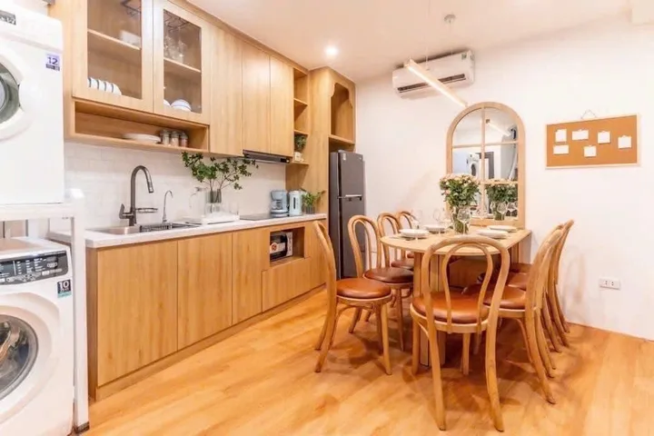 Hoàn kiếm nhà riêng 5 tầng 4 ngủ khép kín chỉ hơn 9 tỷ kinh doanh homestay phố cổ dòng tiền 600 triệu/ năm
