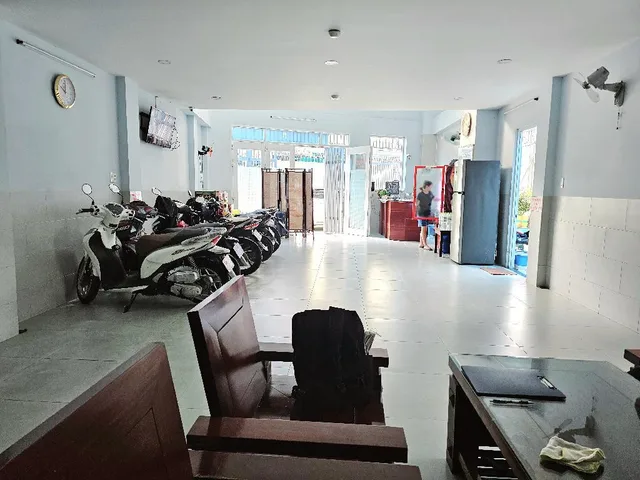 Bán Khách Sạn Gấp 6 Tầng HXH Nơ Trang Long Bình Thạnh
