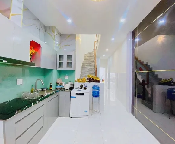 Kinh Dương Vương Q6-Nhà Đẹp-DT 86 M2-Giá 7.990 Tỷ .