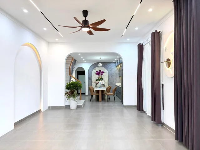 Bán nhà 51.8m² có sẵn 50m² thổ cư ngang 5m giá 6.38 tỷ tại Phường Buôn Ma Thuột