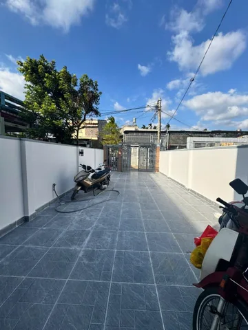 Bán nhà mới hẻm 61 Vạn Xuân đường Ôtô ,sân bao rộng để 3 ôtô cũng đuọc ạ diện tích 120m 5m2 giá 2ty990