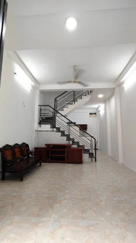 Bán nhà 3 Tầng, Hẻm ôtô Thông, DT:40m² full thổ cư ngang 4m giá 4.5 tỷ tại Phường Bình Tân