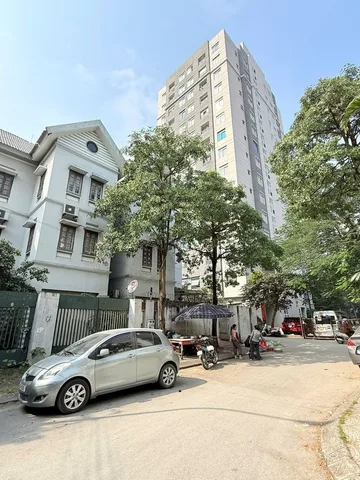 BÁN BIỆT THỰ LÔ GÓC ĐẠI MỖ 170M2 – 4 TẦNG – MT 10M – ĐỐI DIỆN LOUIS CITY – 36,8 TỶ